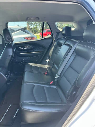2023 GMC Acadia — interior view